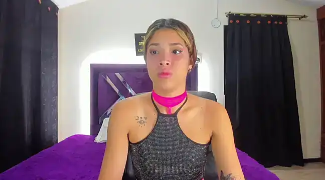 Alaia_foxx