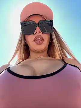 Alyssa_76