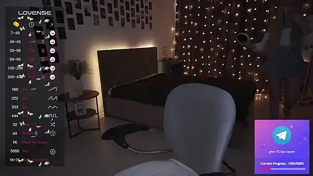 Esmi_Blond