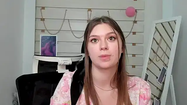 Josephine_Kiss