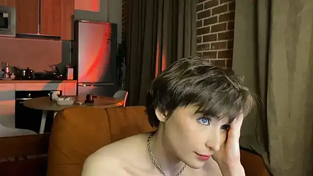 Lucyana_lune